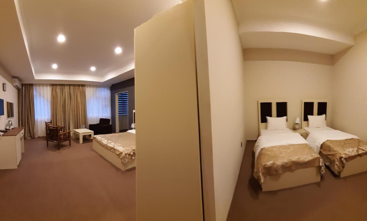 Khaghani Center Hotel Баку Екстериор снимка