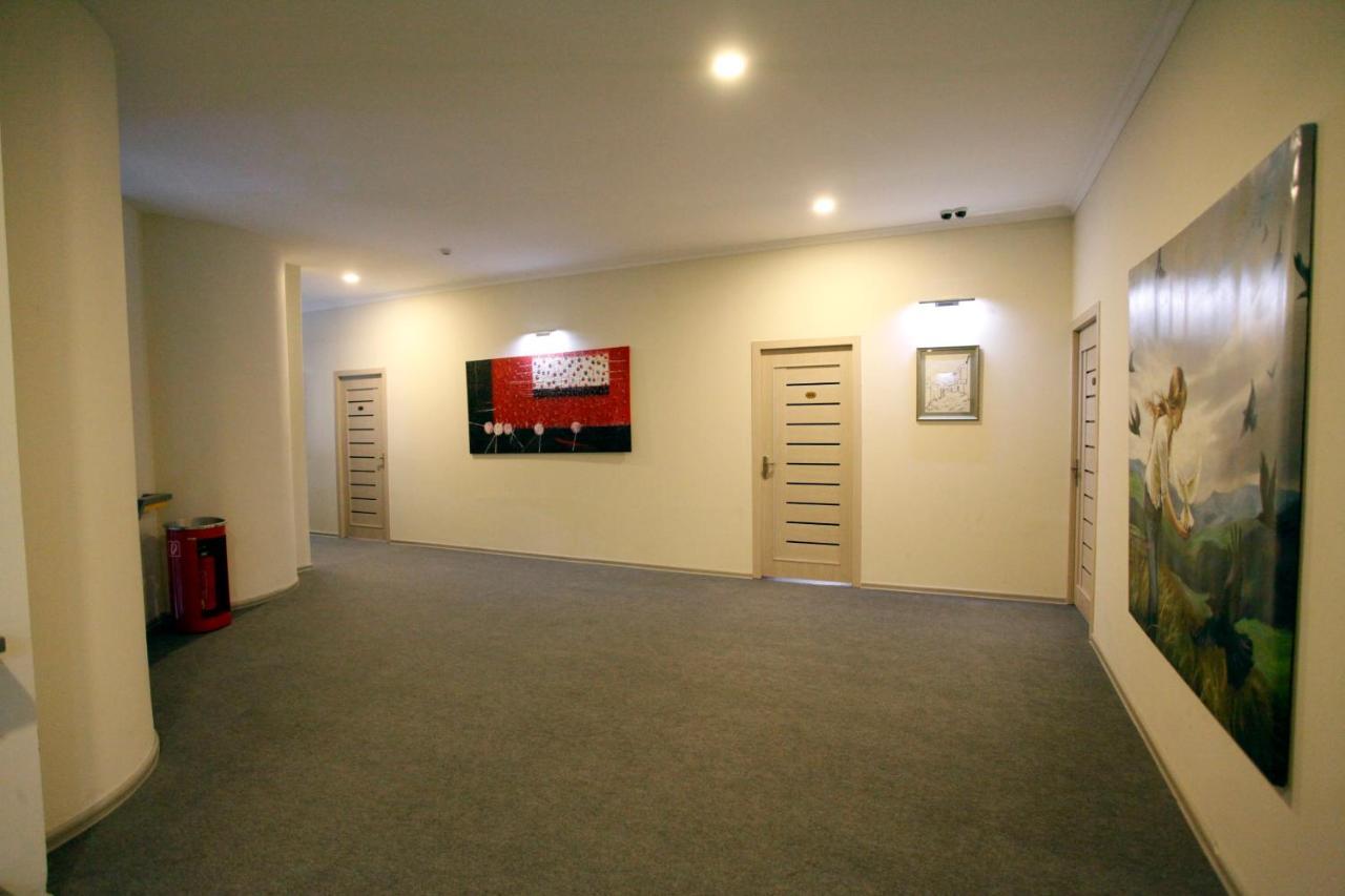 Khaghani Center Hotel Баку Екстериор снимка