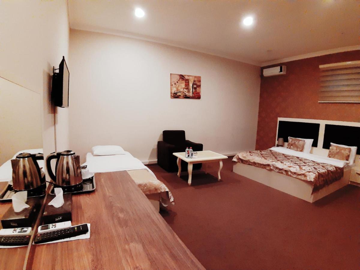 Khaghani Center Hotel Баку Екстериор снимка