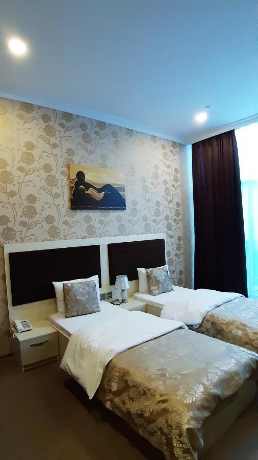 Khaghani Center Hotel Баку Екстериор снимка