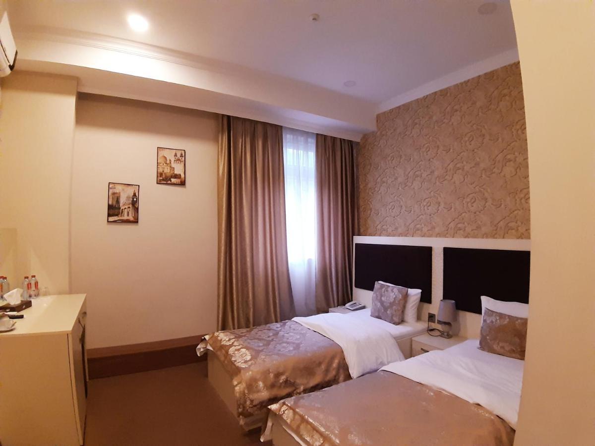 Khaghani Center Hotel Баку Екстериор снимка