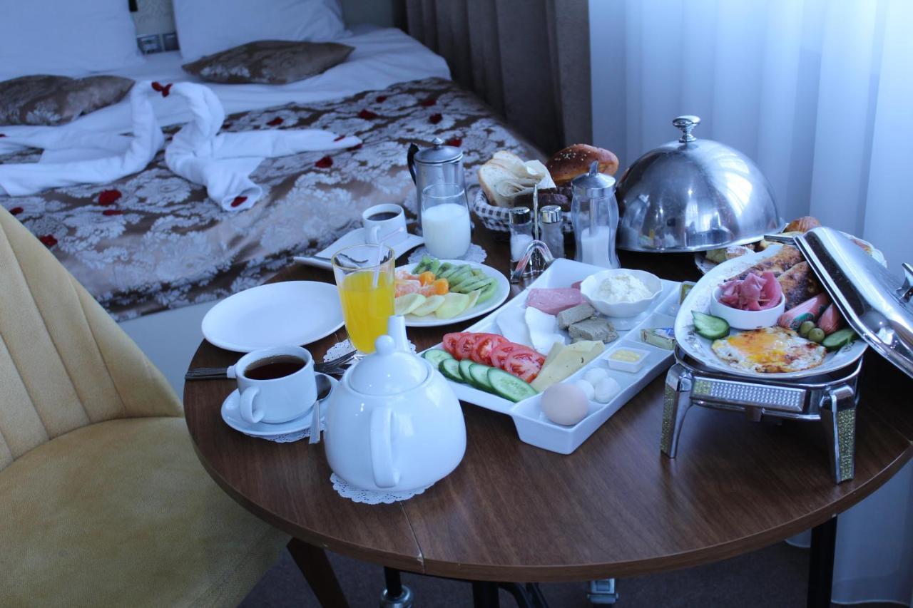 Khaghani Center Hotel Баку Екстериор снимка